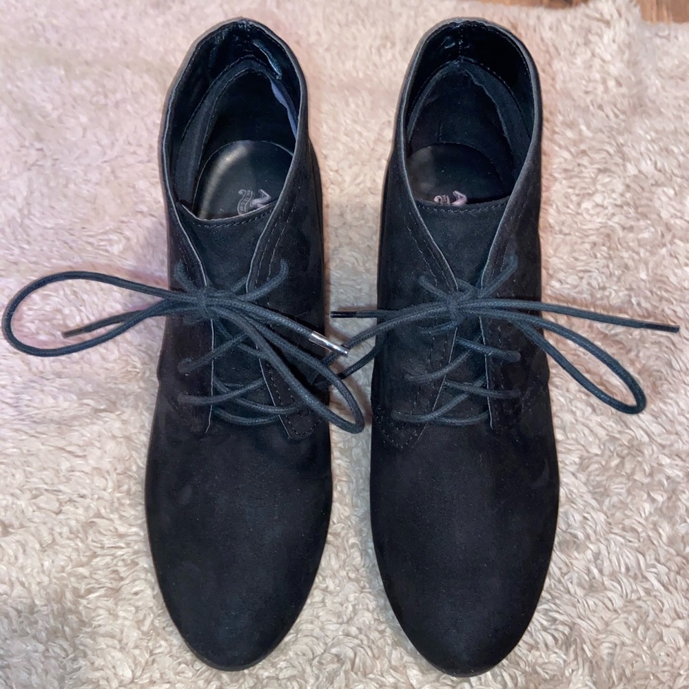 Black wedge booties